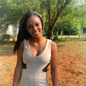 Meet your Posher, Amaya